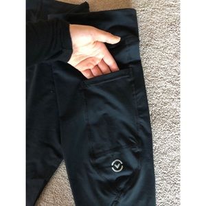 Virus Pants - Virus Crop Compression Pant L Virus Pants - Virus Crop Compression Pant L